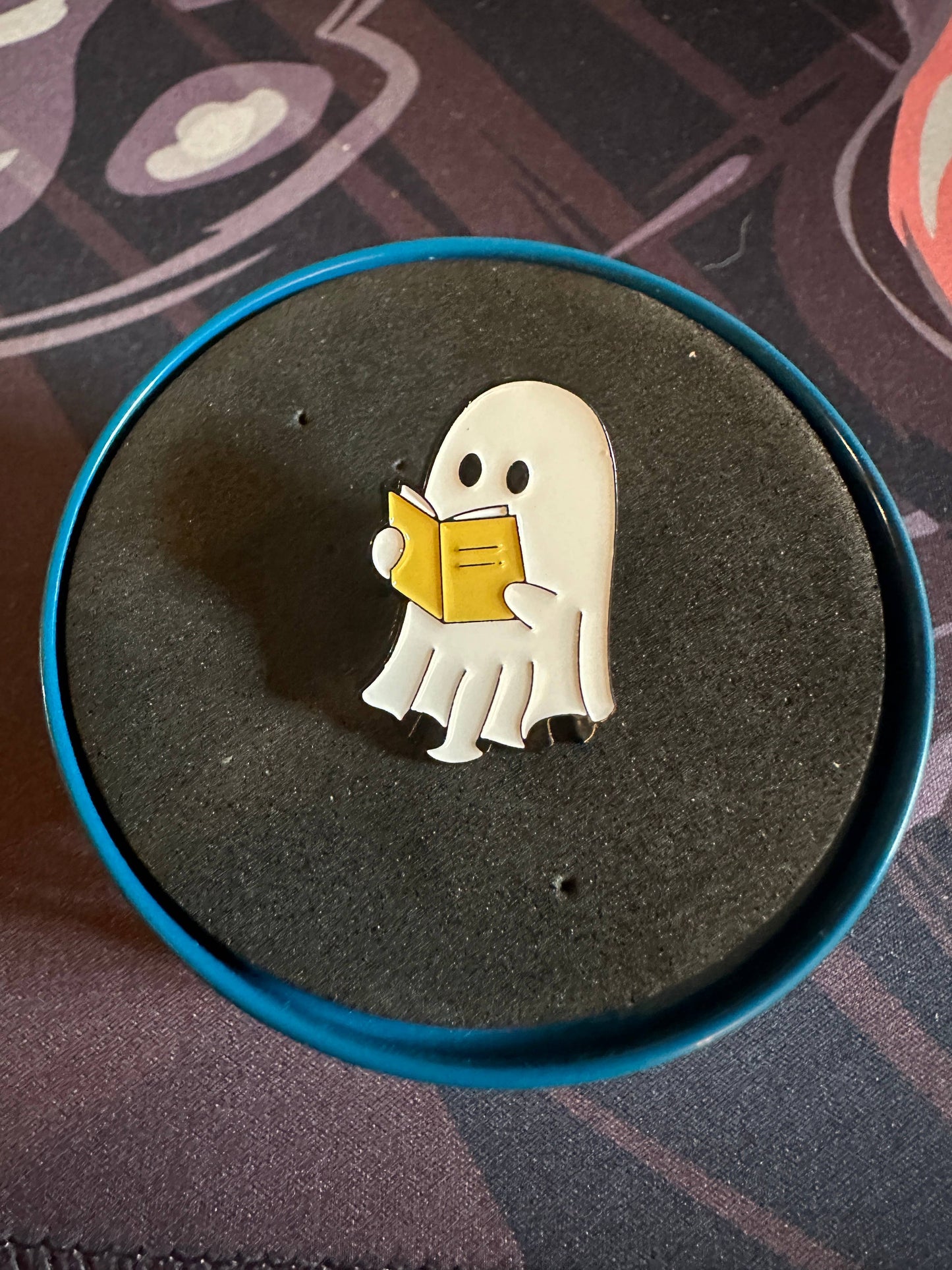 Ghost with Book Pin - Halloween - Reading Ghost