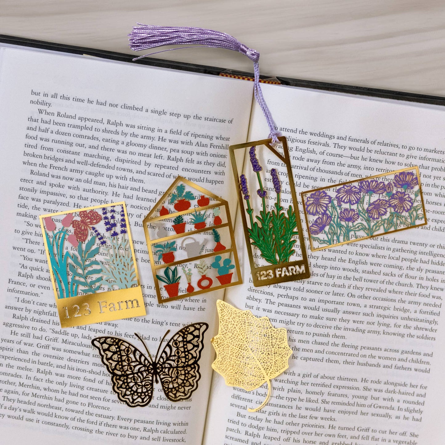 Metal Greenhouse Bookmark – Perfect Gift for Book Lovers