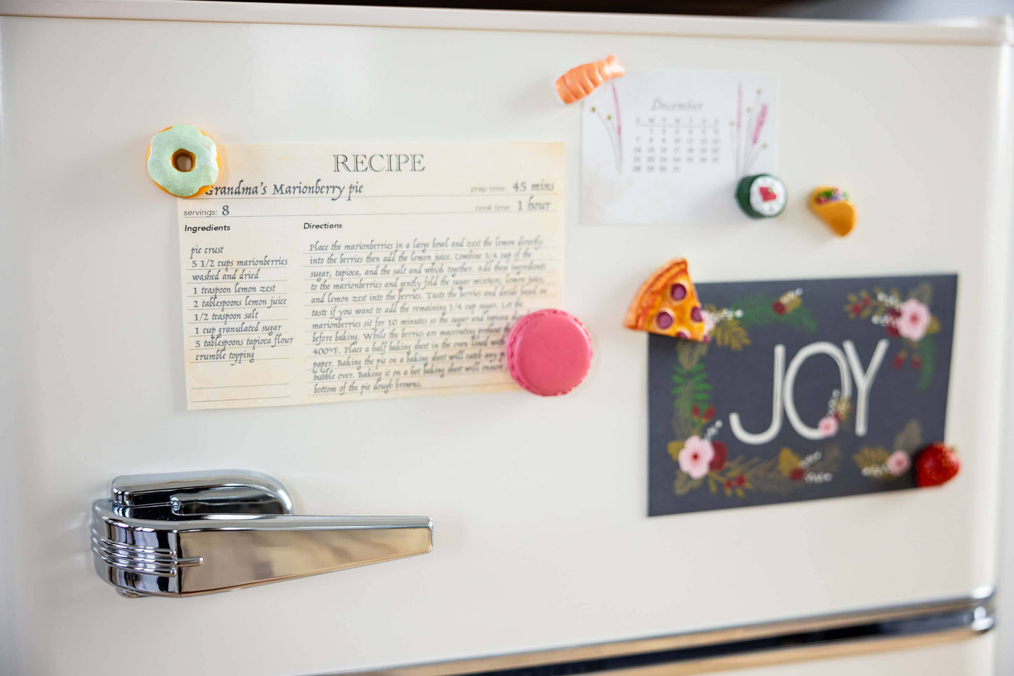 Colorful donut magnets