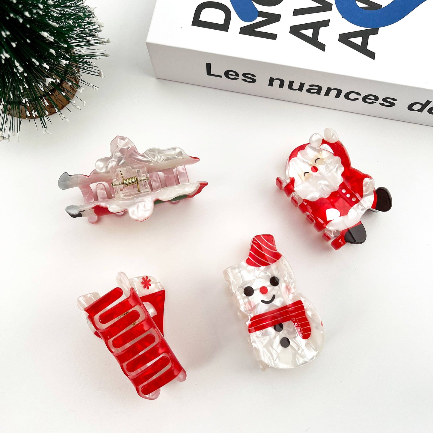 Cute Santa Claus Hair Clip, Red Christmas Claw Clips