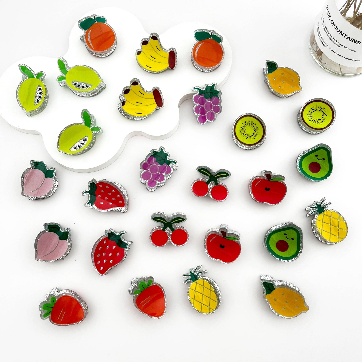 🍓 Mini Sparkly Fruit Hair Claw – Cute Glitter Clip ✨