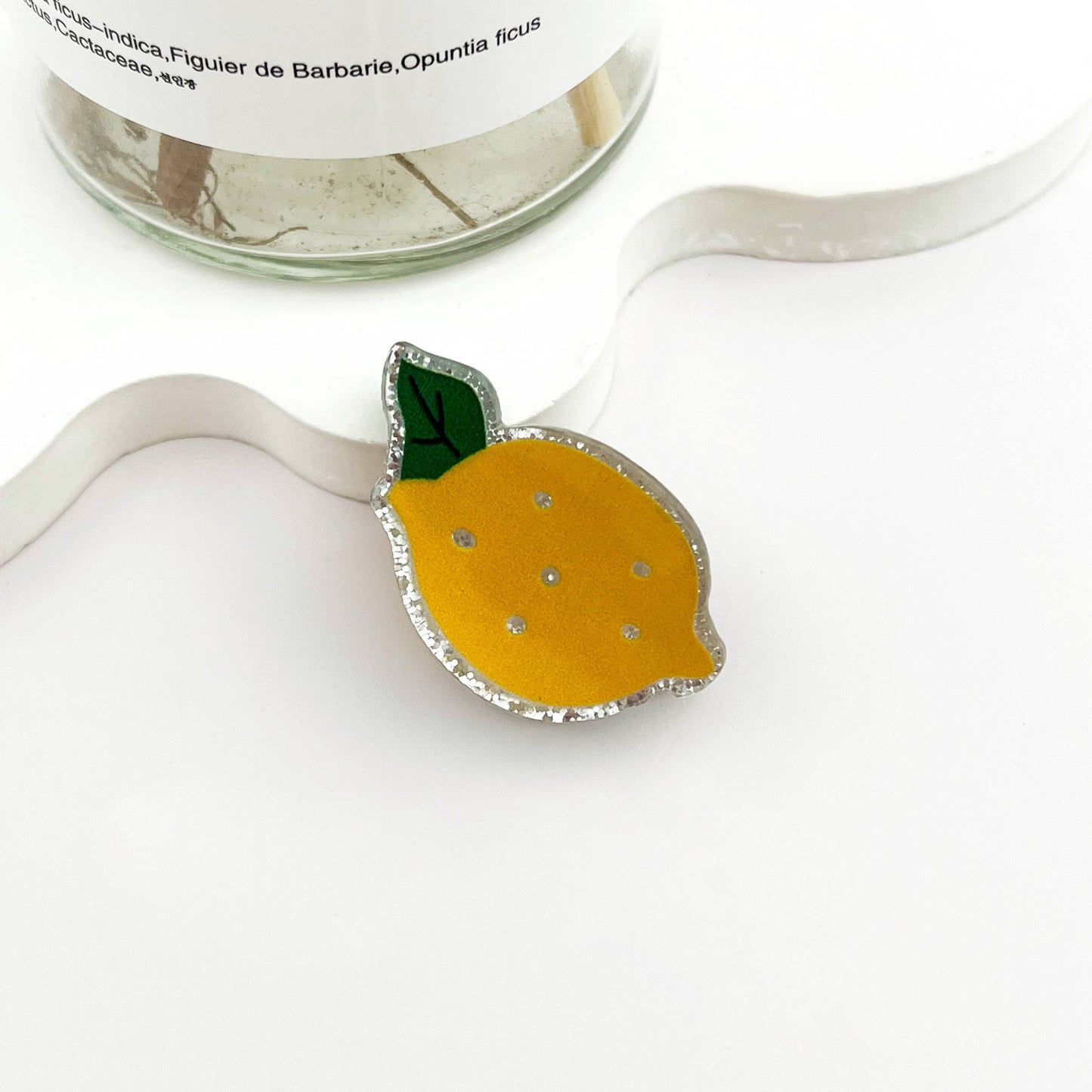 🍓 Mini Sparkly Fruit Hair Claw – Cute Glitter Clip ✨