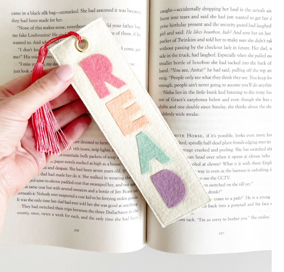 Read Felt Bookmark