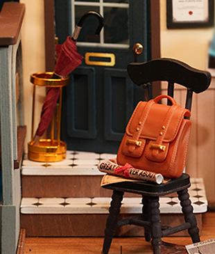 DIY Miniature House Kit: Alice's Tea Store