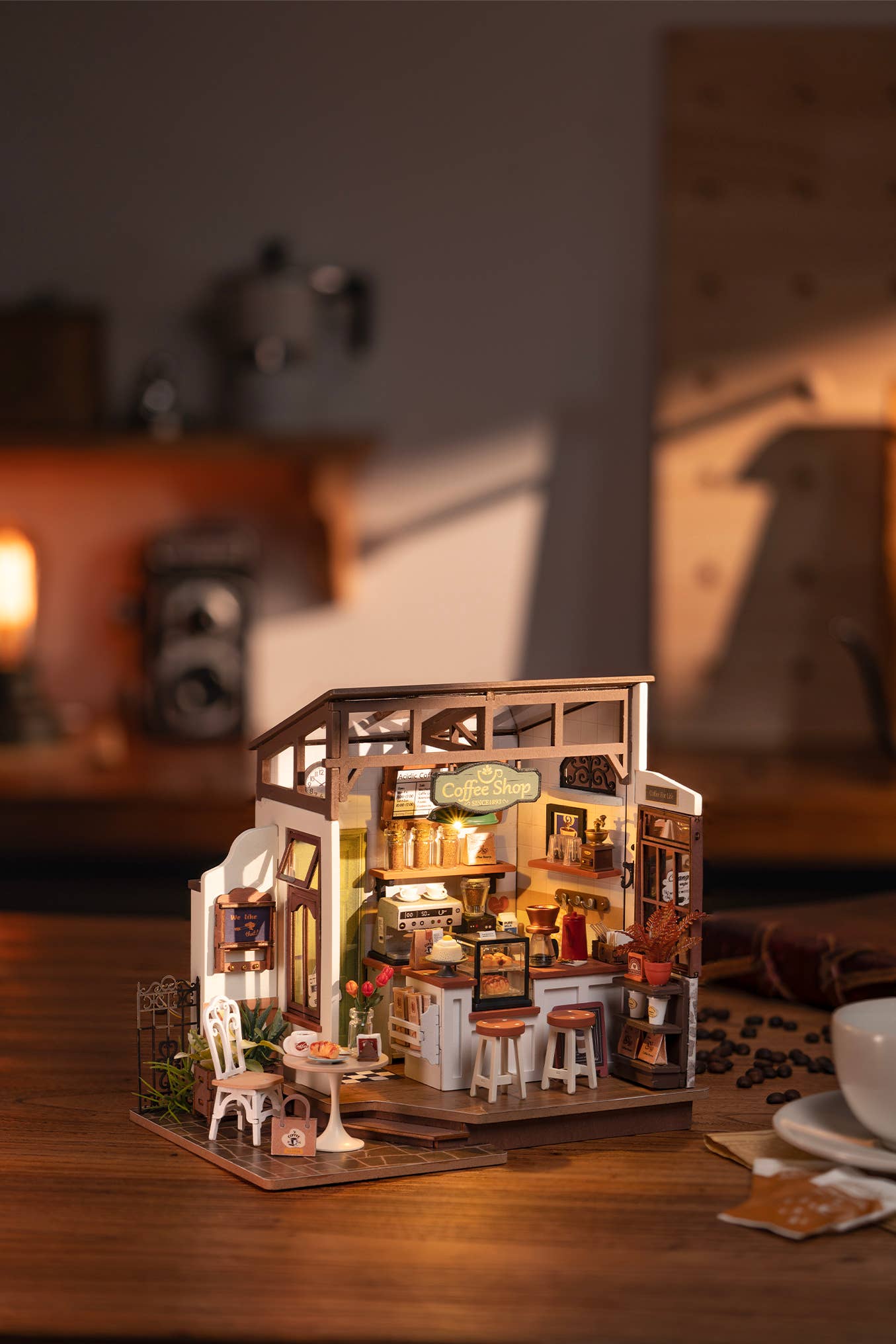 DIY Miniature House Kit: No. 17 Caf√©
