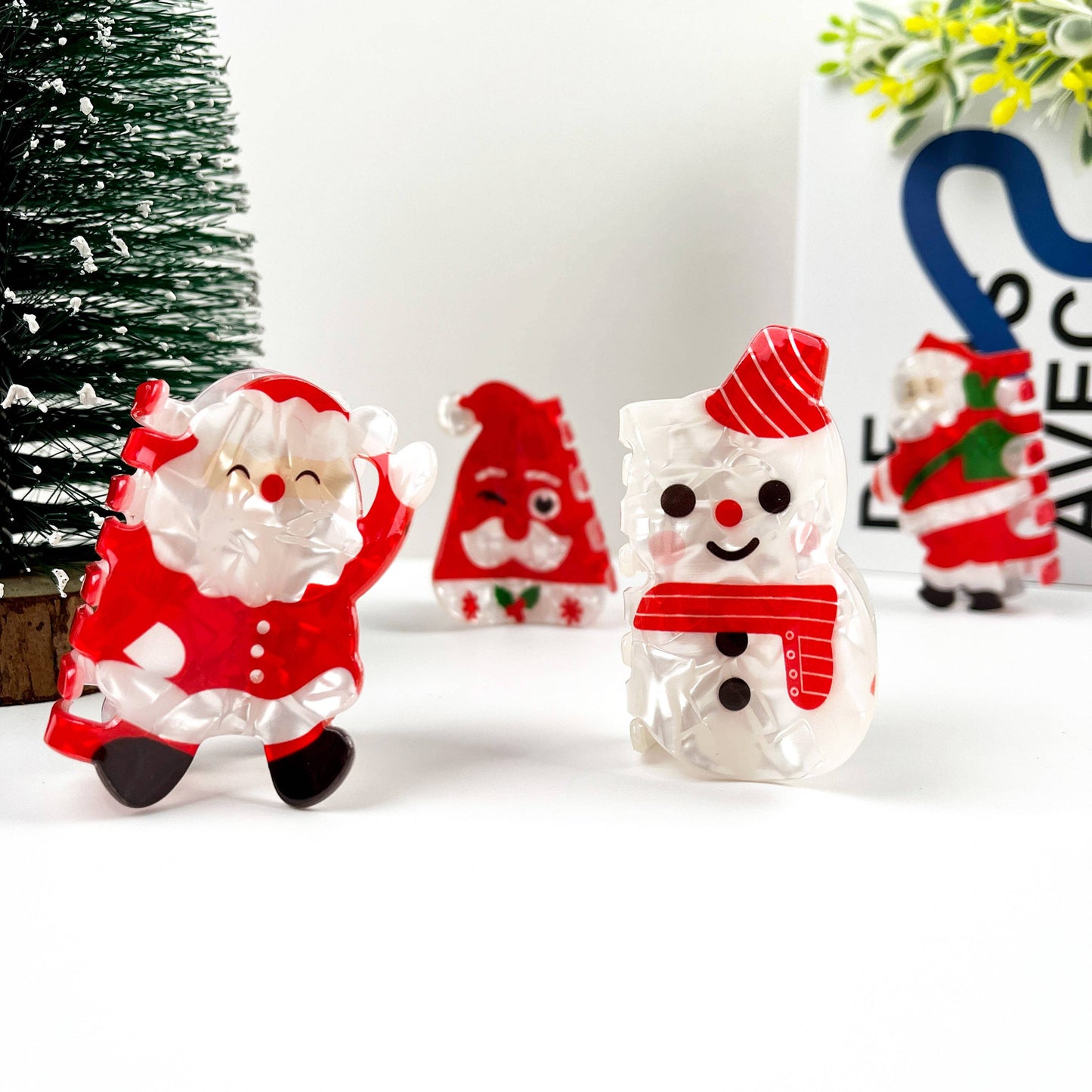 Cute Santa Claus Hair Clip, Red Christmas Claw Clips