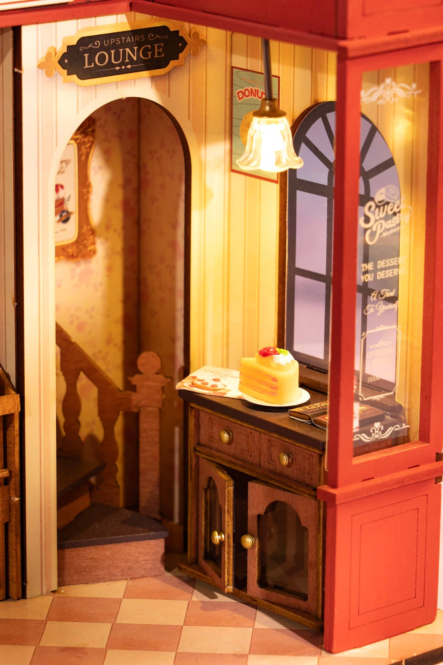 DIY Miniature House Kit: Honey Dessert Talk