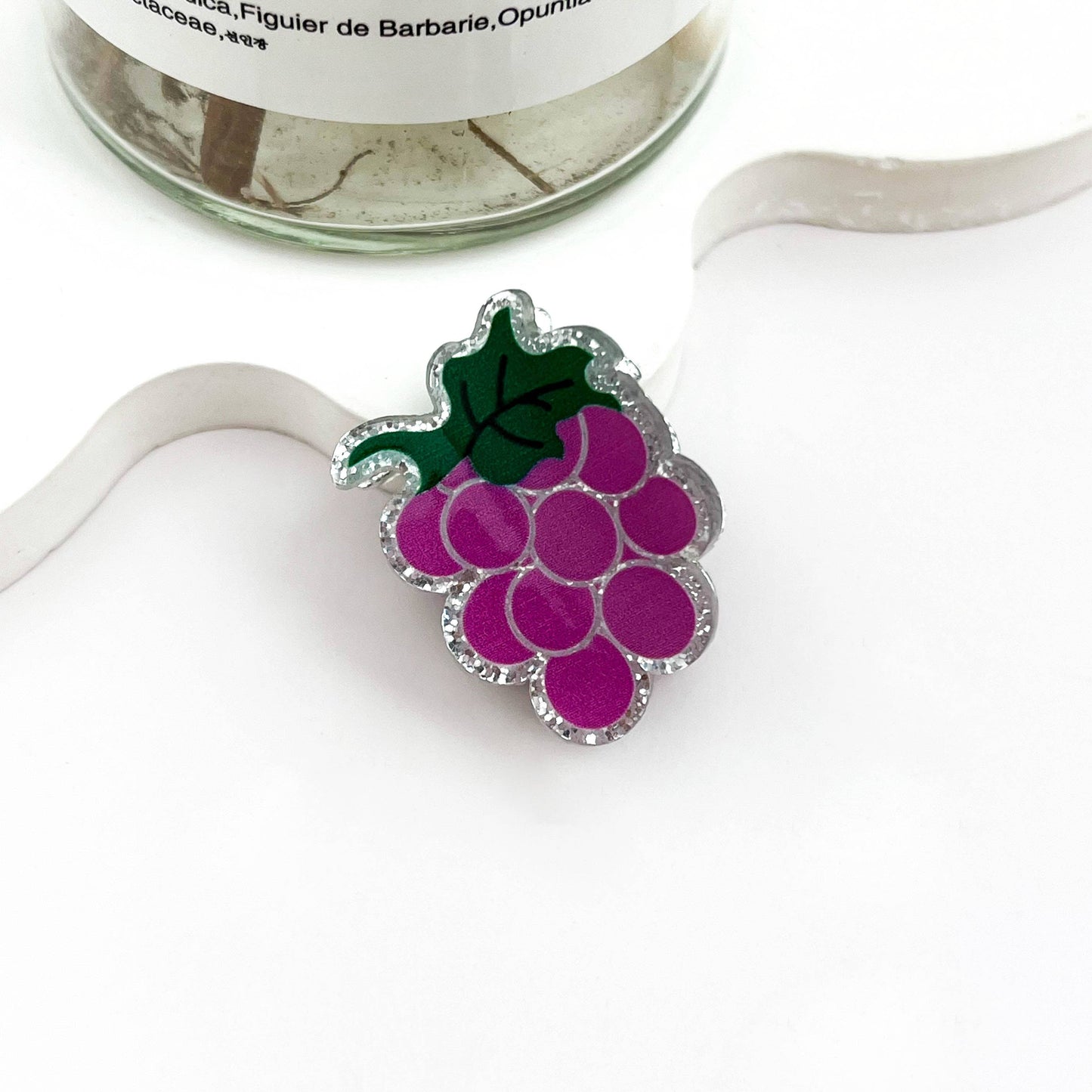 🍓 Mini Sparkly Fruit Hair Claw – Cute Glitter Clip ✨