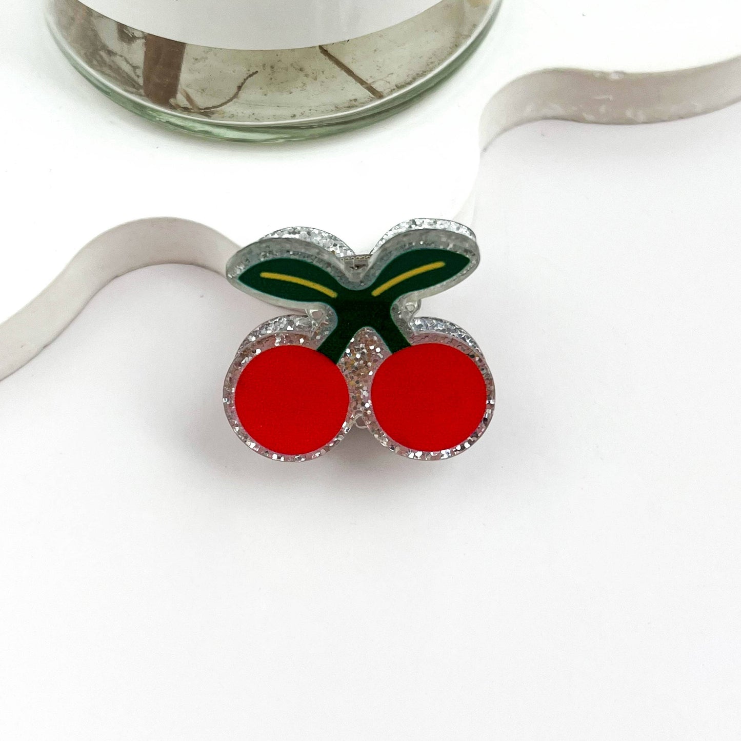 🍓 Mini Sparkly Fruit Hair Claw – Cute Glitter Clip ✨