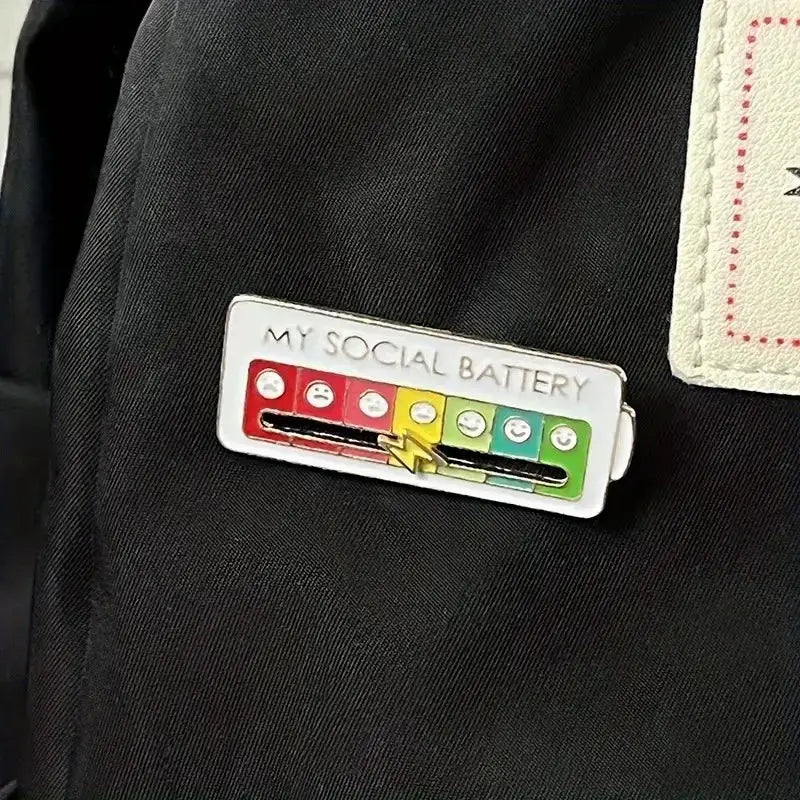 Expressive Interactive Mood Brooch Pin - Fashion Statement