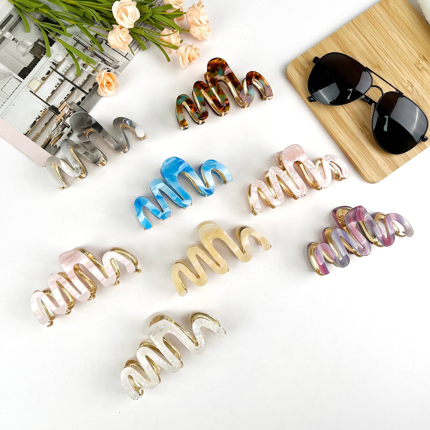 Simple wave hair claw clips
