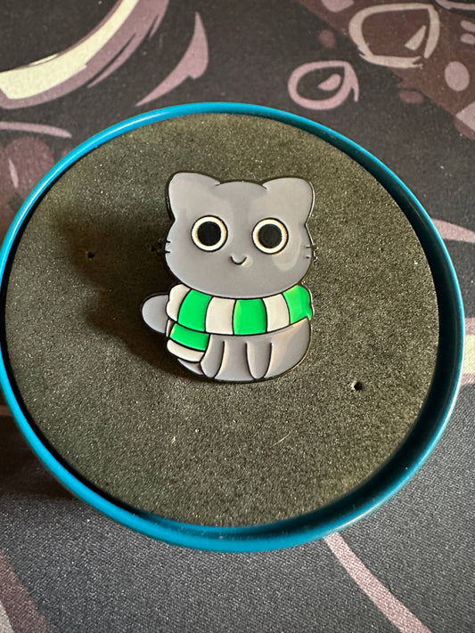 Slytherin Cat Enamel Pin - Harry Potter - Green Scarf