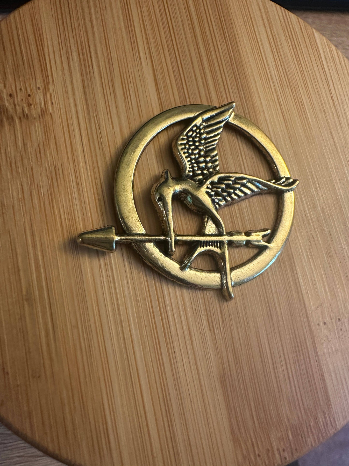 Mockingjay Enamel Pin - The Hunger Games - Tribute Token