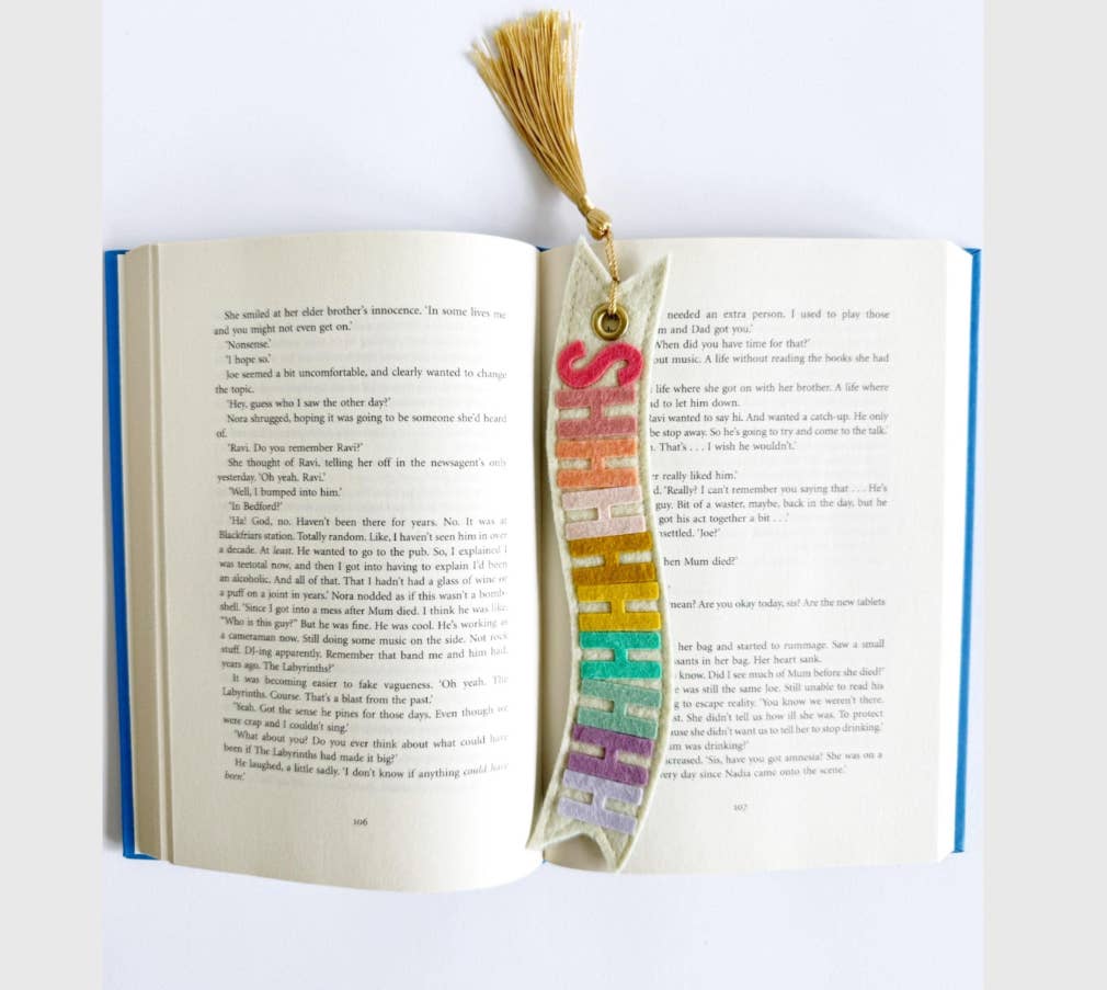 Shh‚Ä¶ Rainbow Felt Bookmark